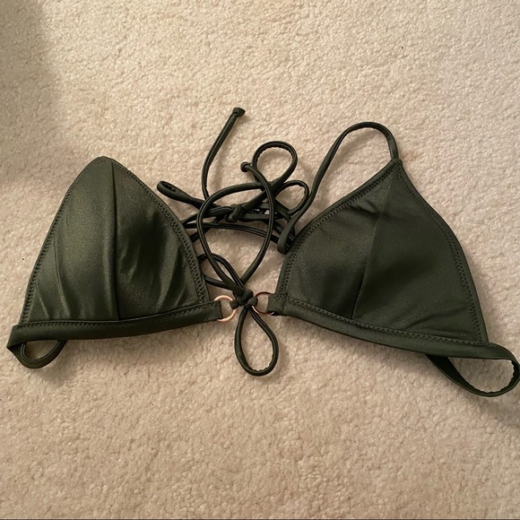 🦋4/$20 SALE - LA Hearts Dark green shine triangle bikini top - Picture 3 of 5